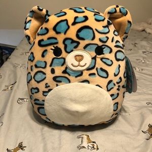 Squishmallow Liv